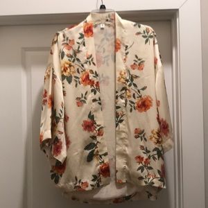 Violet + Claire Kimono